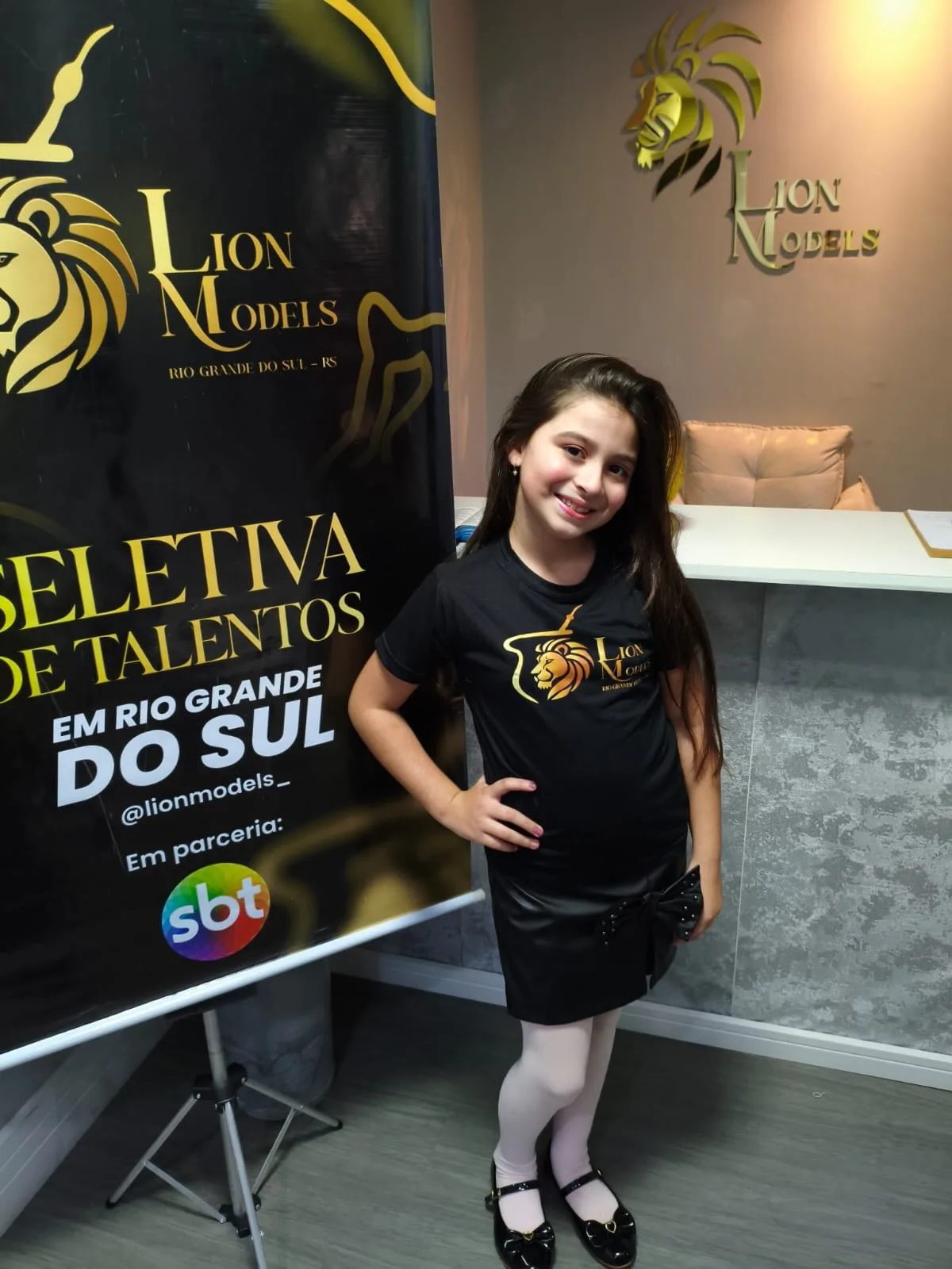 Modelo Lion Models 12